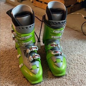 Men’s Dynafit Ski Boots w/walk function